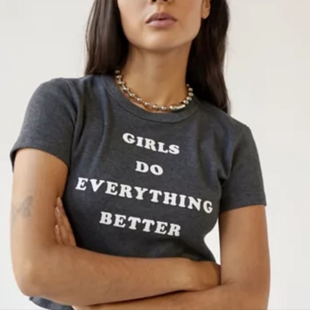 Future State GIRLS DO EVERYTHING BETTER Crop Top T Shirt Size M